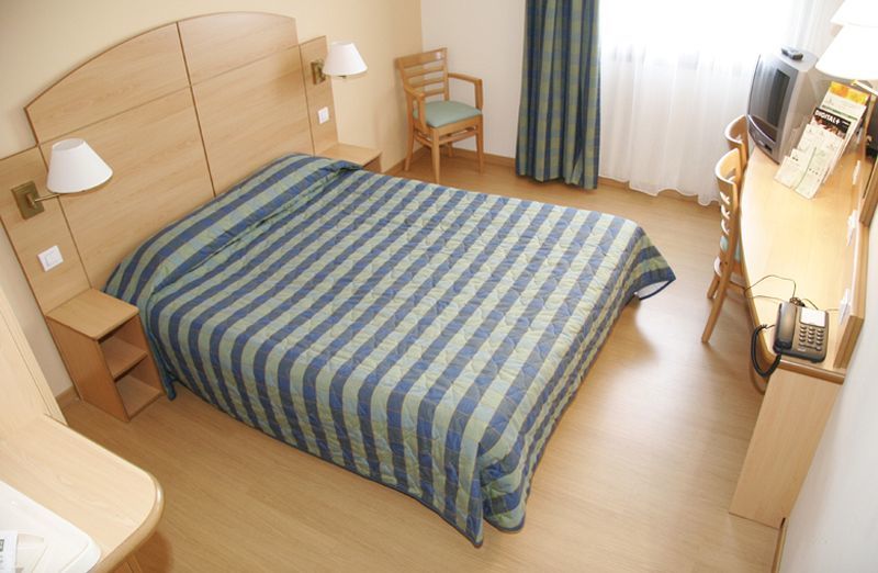 Travelodge Madrid Alcala De Henares Exterior photo